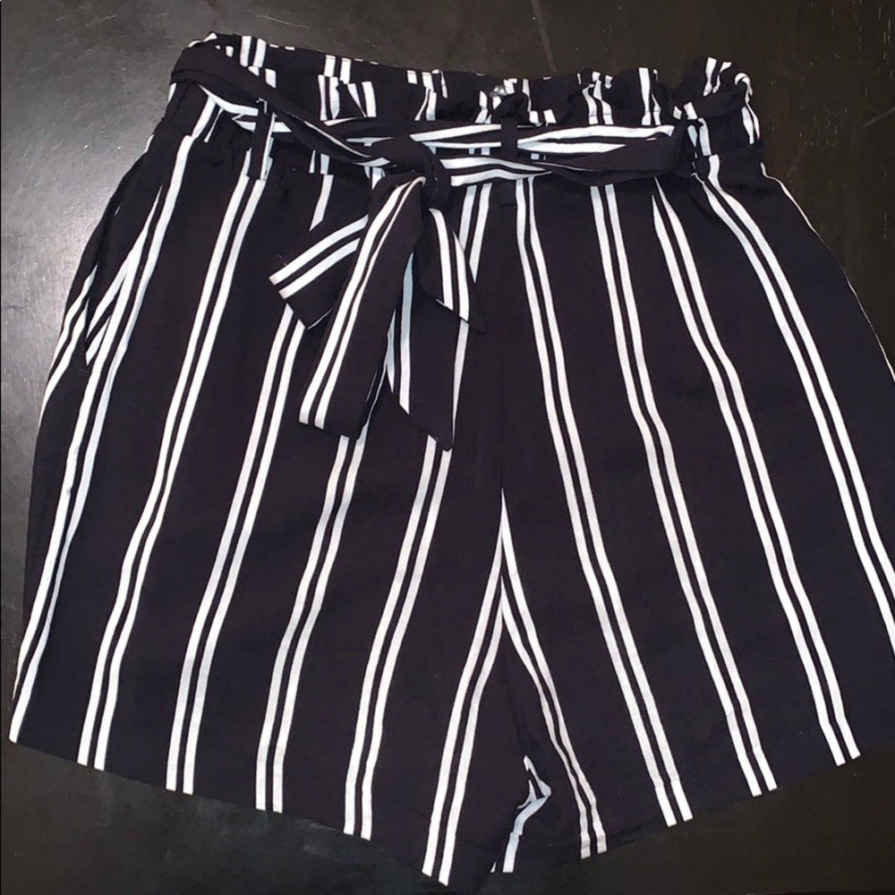 Dressy shorts, worn once